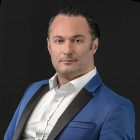 Andreas Khoshnou 
