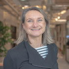 Anita Leslie 