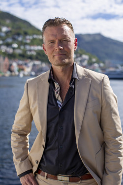 Helge Andreas  Notland