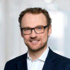 K. Victor Henckel von Donnersm 